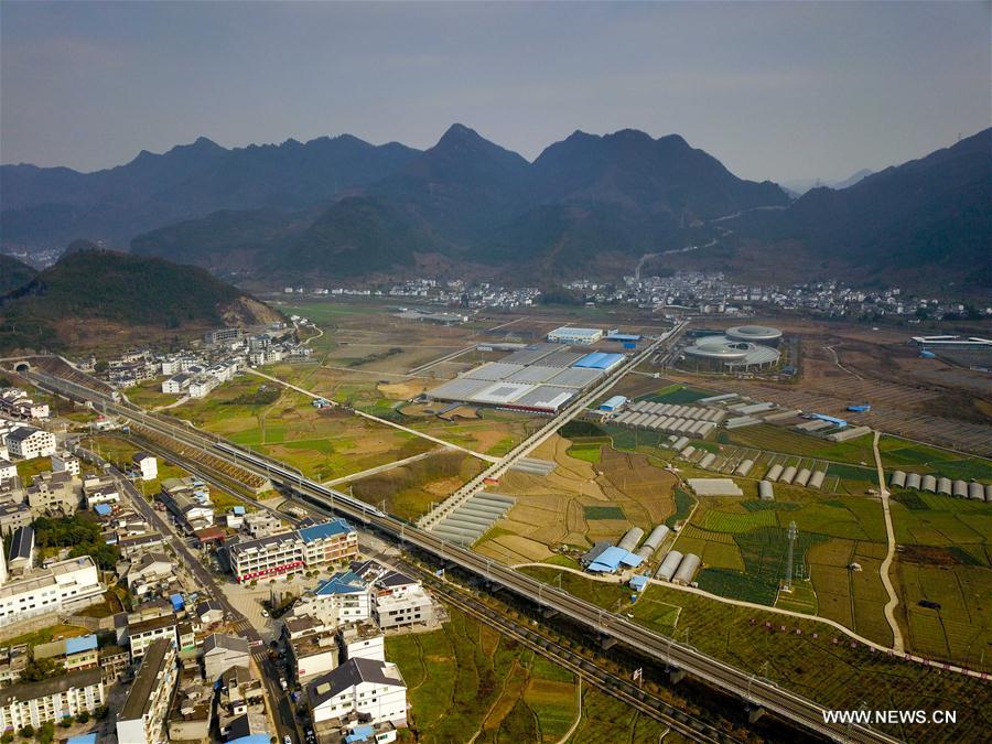 CHINA-CHONGQING-GUIYANG RAILWAY-TRIAL RUN (CN)