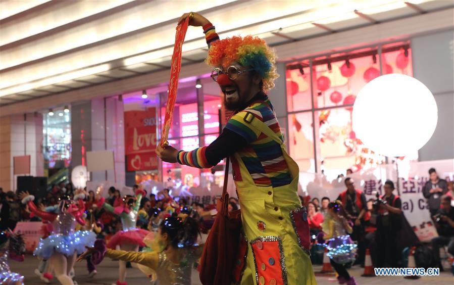 CHINA-HONG KONG-NIGHT PARADE (CN)