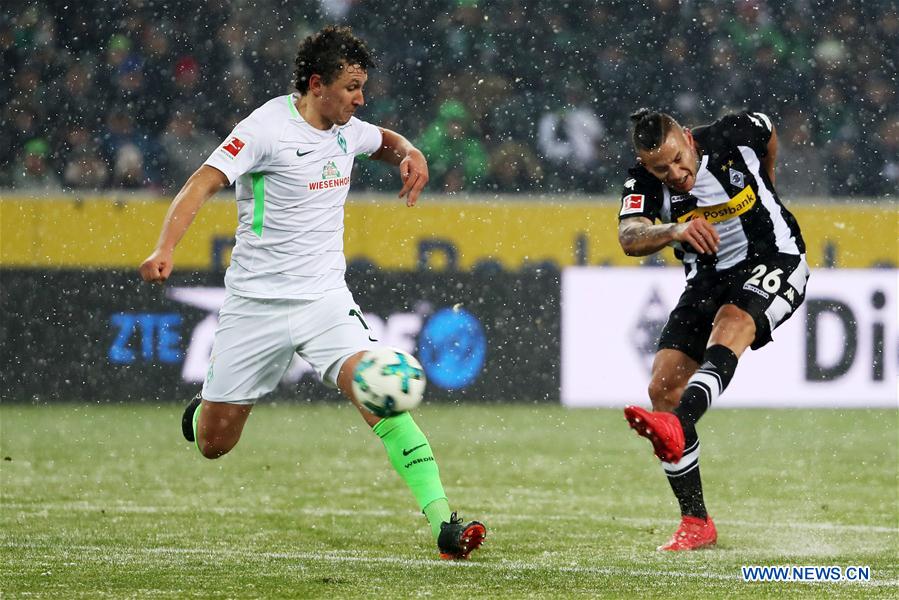 (SP)GERMANY-MOENCHENGLADBACH-SOCCER-BUNDESLIGA-BMG VS SVW