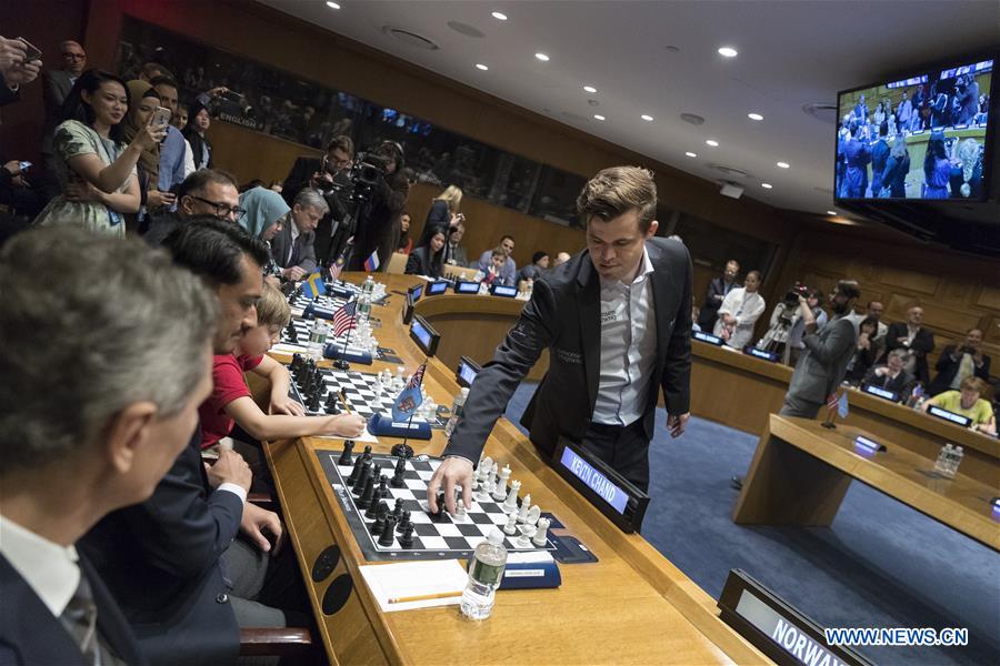 (SP)UN-NORWAY-CHESS CHAMPION MAGNUS CARLSEN