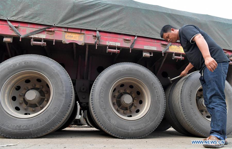 CHINA-JIANGXI-TRUCK-TRANSPORTATION-DRIVER-LIFE (CN)