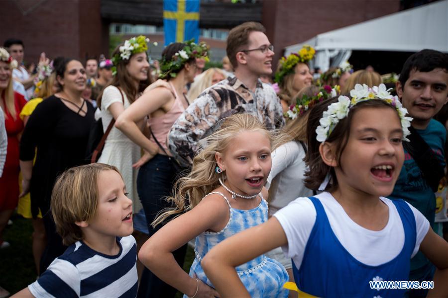 U.S.-NEW YORK-SWEDISH MIDSUMMER FESTIVAL  