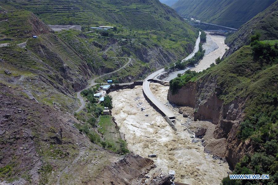 CHINA-GANSU-ZHOUQU-LANDSLIDE (CN)