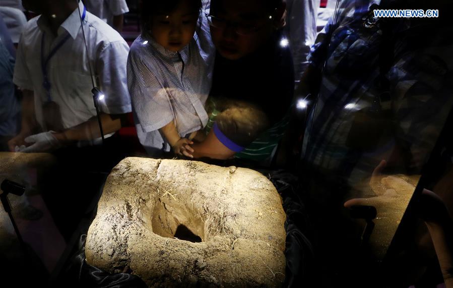 CHINA-SHANGHAI-PLANETARIUM-METEORITES (CN)