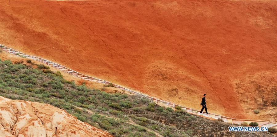 CHINA-GANSU-DANXIA LANDFORM (CN)