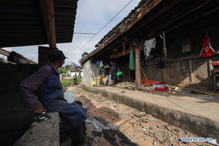 CHINA-YUNNAN-MOJIANG EARTHQUAKE-RESCUE (CN)