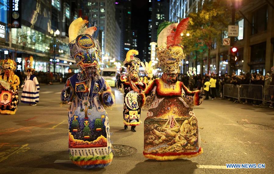 U.S.-CHICAGO-HALLOWEEN-PARADE