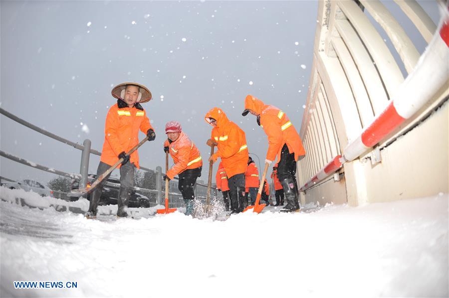 CHINA-HUNAN-CHANGSHA-SNOWFALL (CN)