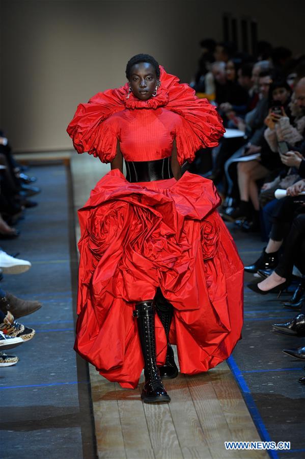 FRANCE-PARIS-FASHION WEEK-ALEXANDER MCQUEEN