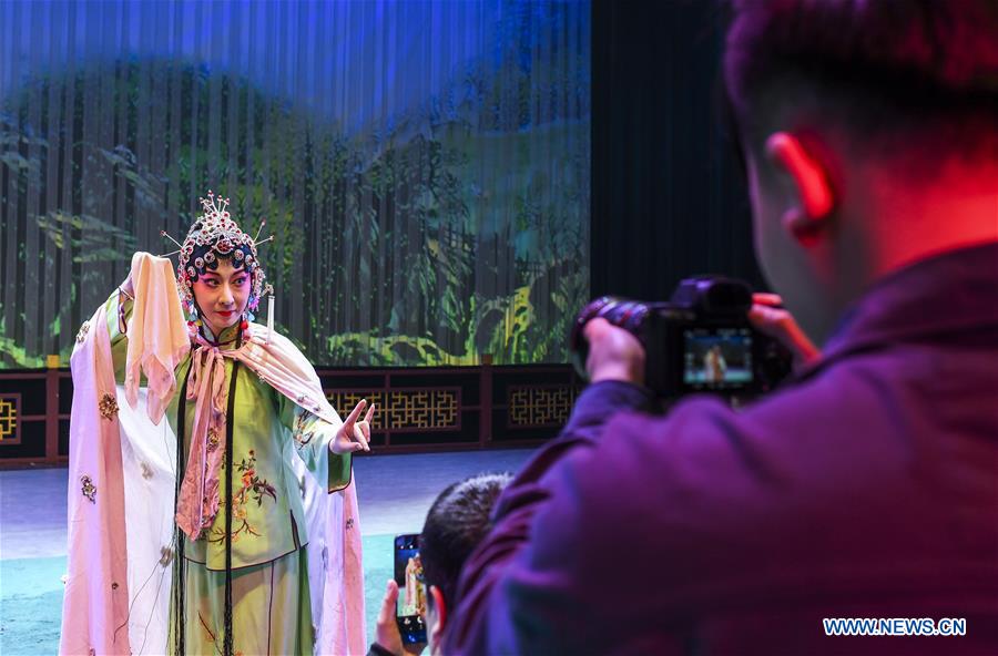 CHINA-XINJIANG-URUMQI-QINQIANG OPERA ACTRESS (CN)