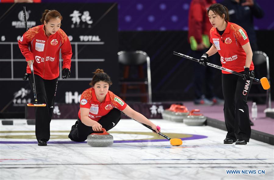 (SP)CHINA-BEIJING-CURLING-WCF WORLD CUP GRAND FINAL-DAY 4(CN)