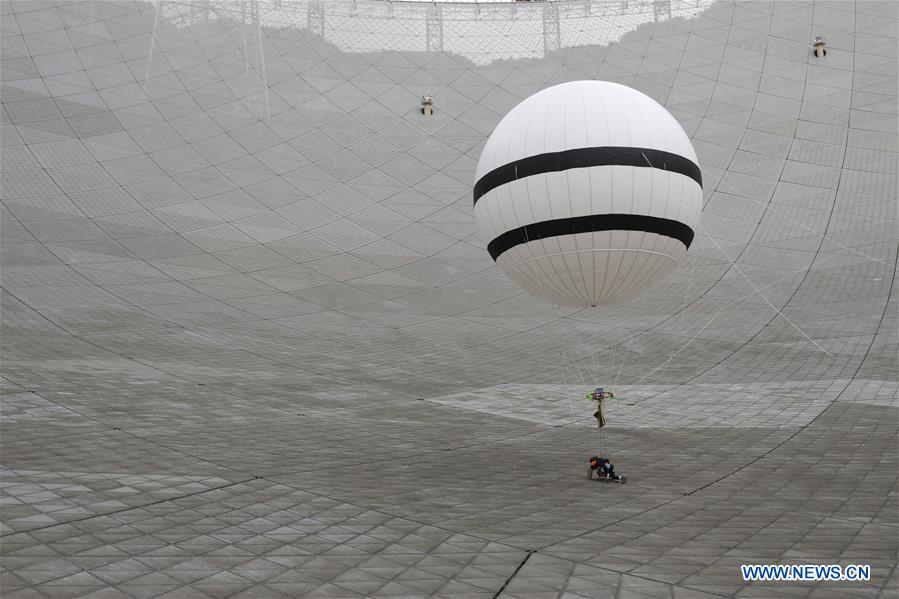 (SCI-TECH)CHINA-GUIZHOU-FAST TELESCOPE-MICROGRAVITY-MAINTENANCE (CN)