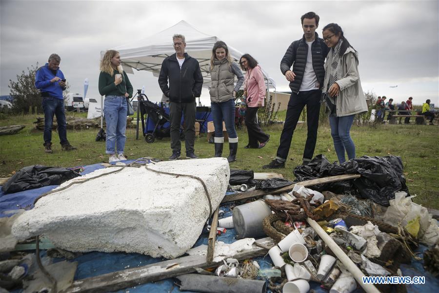 CANADA-VANCOUVER-WORLD CLEANUP DAY