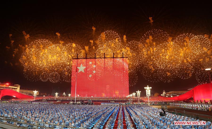 (PRC70Years)CHINA-BEIJING-NATIONAL DAY-CELEBRATIONS-EVENING GALA (CN)