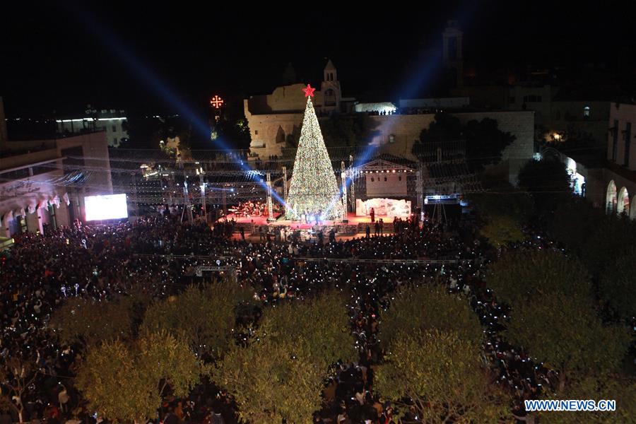 MIDEAST-BETHLEHEM-CHRISTMAS TREE-LIGHTING