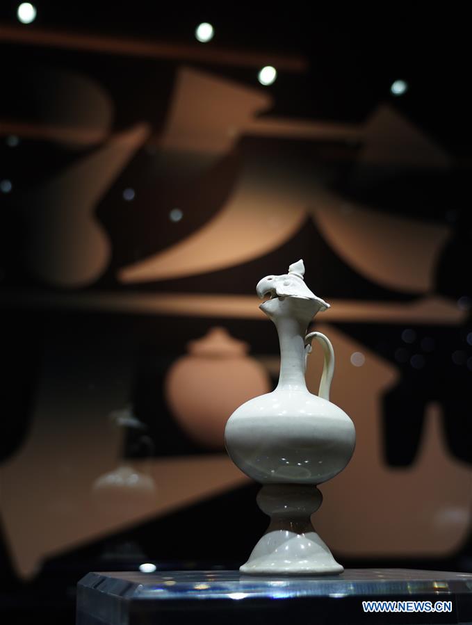 CHINA-XI'AN-PORCELAIN-EXHIBITION (CN)