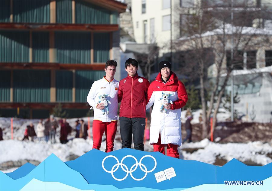 (SP)SWITZERLAND-ST. MORITZ-WINTER YOG-SPEED SKATING