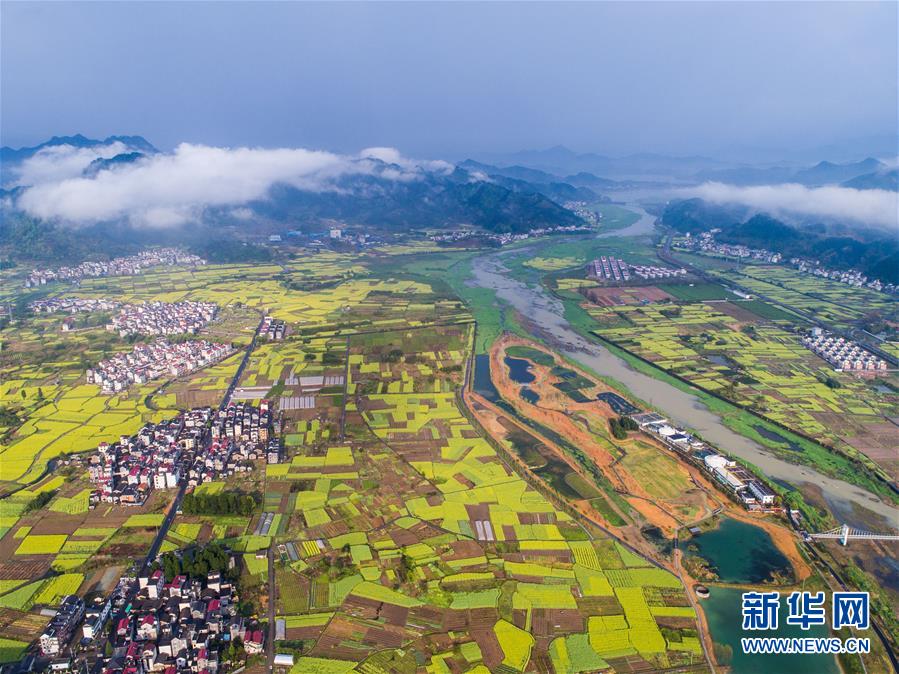 （壯闊東方潮 奮進(jìn)新時代——慶祝改革開放40年）（1）美麗中華大地書寫綠色傳奇