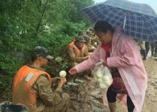 （來(lái)源：軍報(bào)記者）