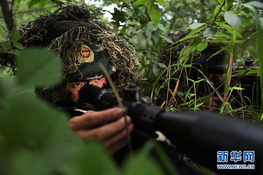 （圖文互動）（8）武警部隊抓好常態(tài)化疫情防控條件下“魔鬼周”極限訓練