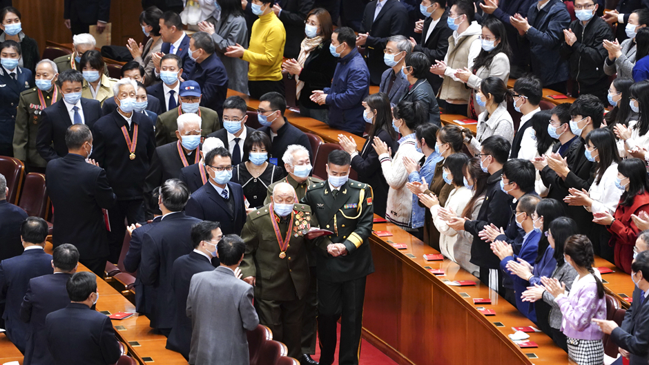 大會前，志愿軍老同志入場